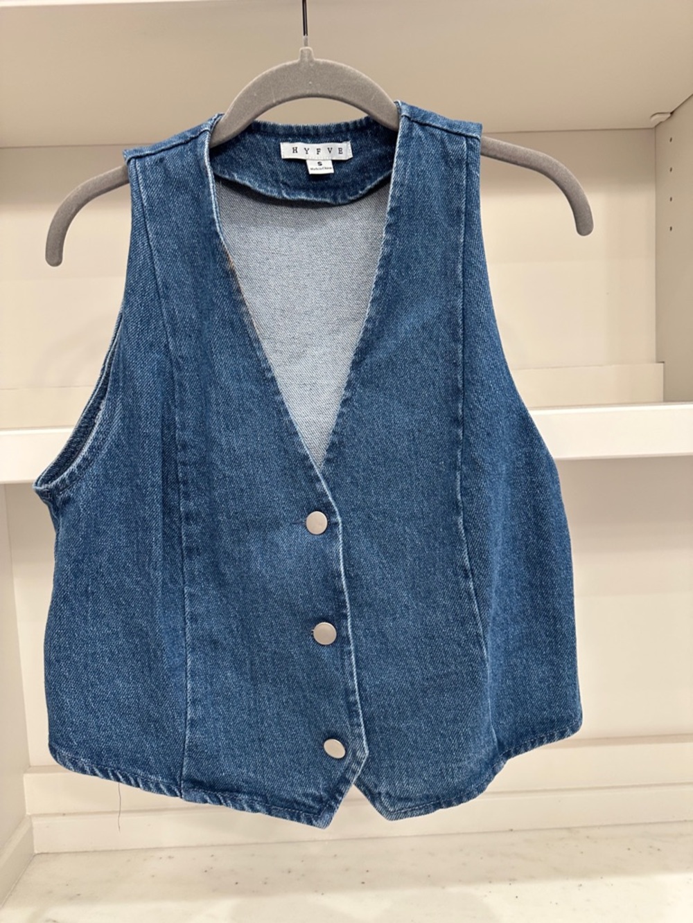 RYVVE small Denim Button Front Vest - Medium Blue.  Like new